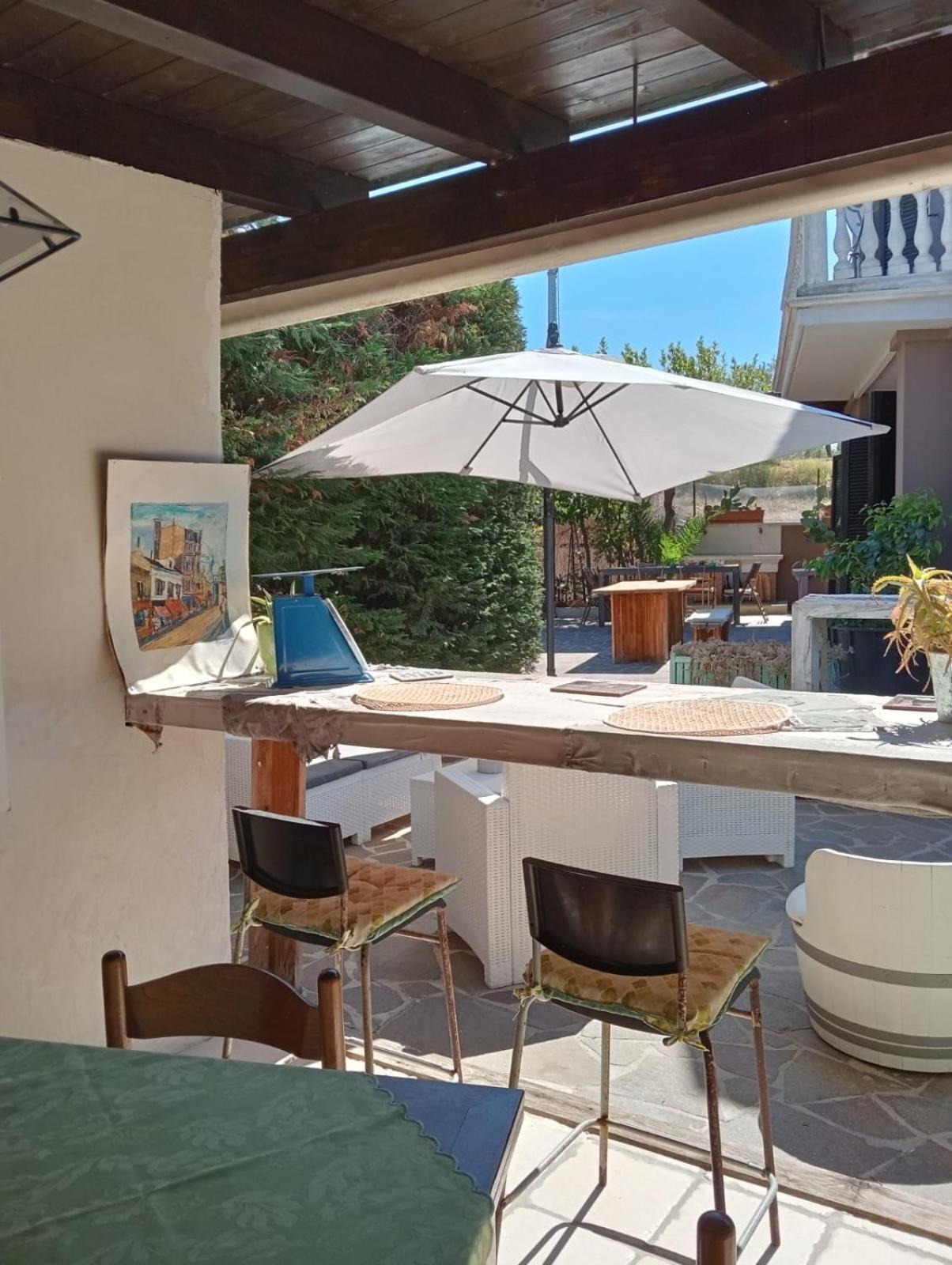 Sinilu B&B Silvi Paese Exterior photo